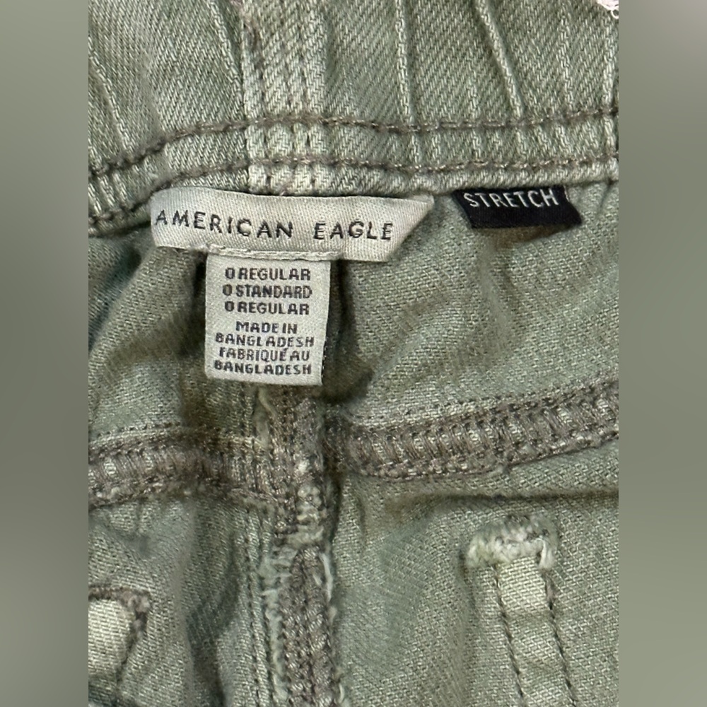 American Eagle Olive Green Drawstring Joggers - size 0 - Picture 2 of 8